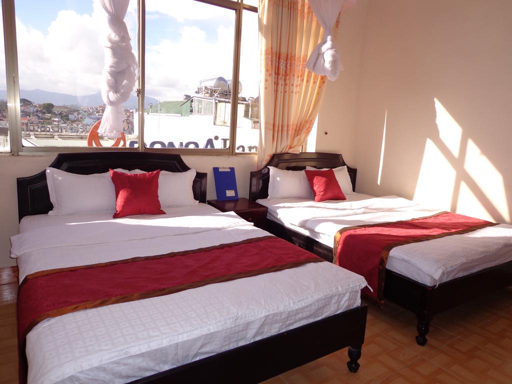 Phuong Tung Hotel Dalat Exterior foto